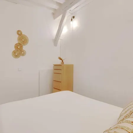 Elegant -2br-4p- Le Marais Appartamento